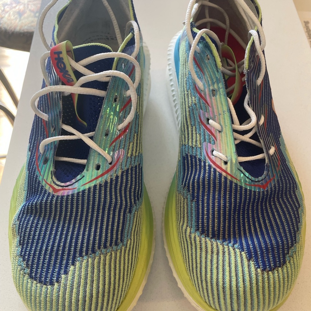Hoka “Cielo x1 Unisex carbon fiber Running Shoes